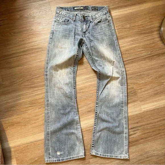 BKE Fulton Bootcut Jeans 28R Light Wash Y2K Distressed - Picture 1 of 9